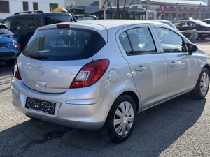 Opel Corsa TÜV NEU Benzin Bild 5