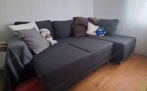 Gemütliche kleine Couch 