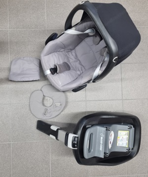 Maxi-Cosi Pebble Babyschale inkl. Isofix-Basis FamilyFix