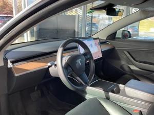 Tesla Model 3 2018 Bild 12