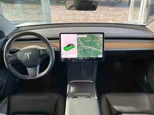 Tesla Model 3 2018 Bild 14