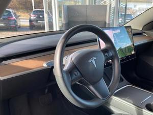 Tesla Model 3 2018 Bild 11