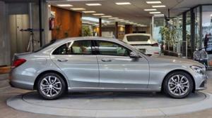 Mercedes-Benz C 200 Bild 9