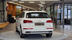 Audi Q5 S-Line Quattro Bild 2