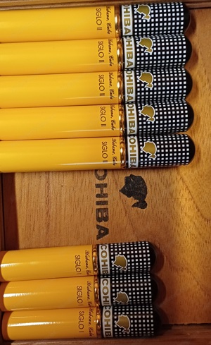 Zigarrenhüllen Tubos Cohiba 