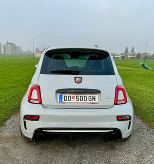 Abarth 595 Esseesse, Sabelt Carbon Sitze , Beats , rote Gurte Bild 3