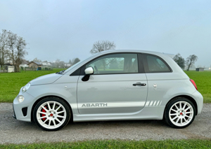 Abarth 595 Esseesse, Sabelt Carbon Sitze , Beats , rote Gurte Bild 2