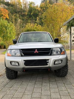 Mitsubishi Payero Sport Bild 4