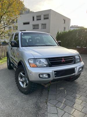 Mitsubishi Payero Sport Bild 9