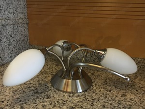 Decken Lampe mit drei Opal Kugeln  Bild 4