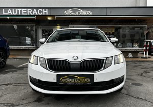 Skoda Octavia Combi Ambition 1,6 TDI DSG  Bild 2