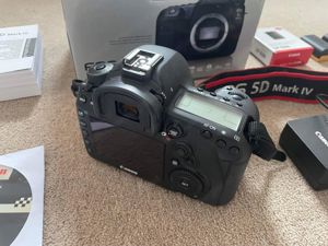 Canon EOS 5D Mark IV nie benutzt  Bild 2