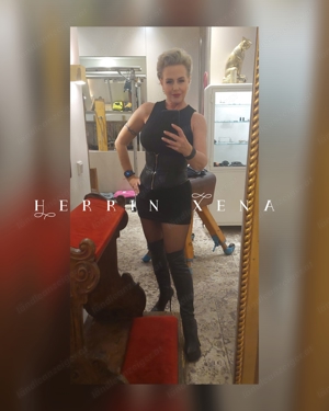 Herrin Xena in Wien 10-14.03 Bild 3