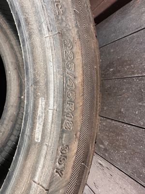 Sommerreifen  Bridgestone 225 45 18 und 245 40 18 Bild 5