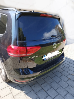 VW Touran 7-Sitzer inkl. integriertem Kindersitz und Dachbox  Bild 3