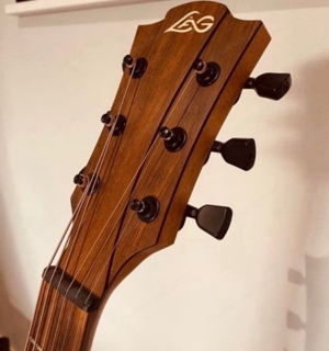 schöne LAG Tramontane T70D Gitarre mit kräftig lebendigem Sound, wie neu & dazu passender Gigbag Bild 3