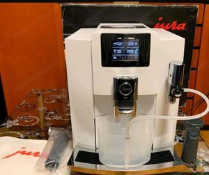 Jura E8 Kaffeemaschine   neu unbenutzt  Bild 2