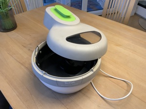 Heißluftriteuse Tefal ACTIEFRY Essential Bild 2