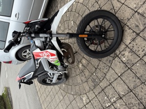 Verkaufe Aprilia SX 50 Bild 3