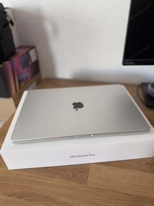 MacBook Pro 16 M4 Max 40-Core wie neu Bild 4