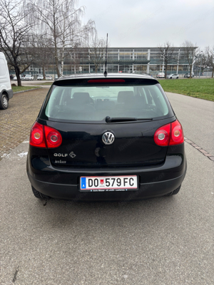 VW Golf Bild 5