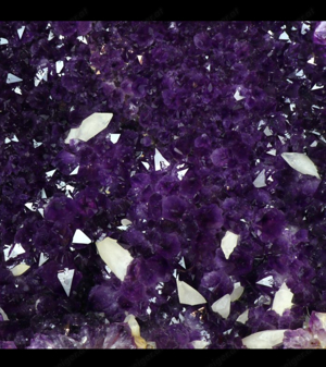 Druse Kristall Edelstein (Amethyst und Calcit Druse 80 kg Herkunft Brasilien ) Bild 7