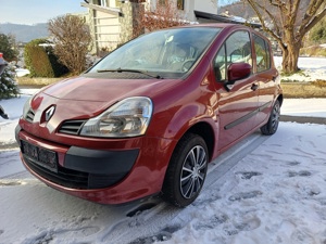 Renault Modus  Kleinwagen Bild 2