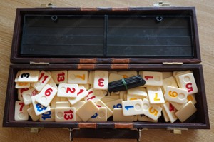 Rummikub, Koffer, Melaminsteine, KOMPLETT