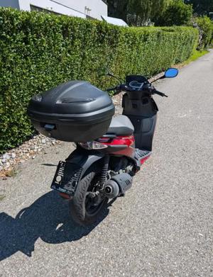 Aprilia Sportcity 300 Street Bild 5