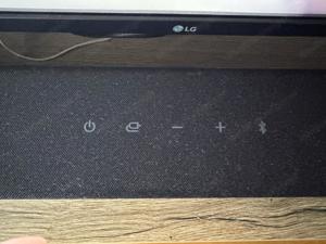 LG Soundbar mit Subwoofer NEU zu verkaufen!! Bild 2