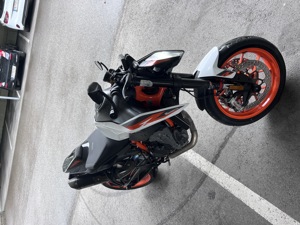 Ktm Duke 890r  Bild 10