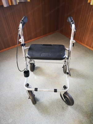 Rollator, Gehhilfe Gehbock, Toilettenstuhl Bild 2