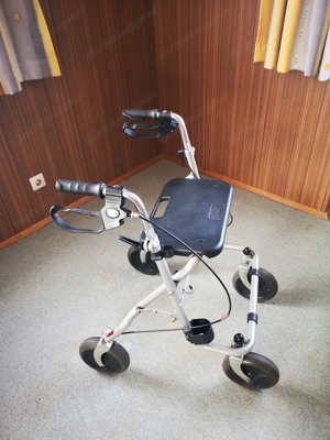 Rollator, Gehhilfe Gehbock, Toilettenstuhl