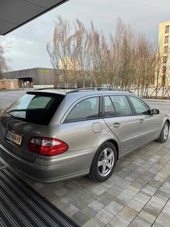 Mercedes-Benz E-Klasse Bild 2