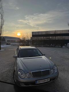 Mercedes-Benz E-Klasse Bild 8