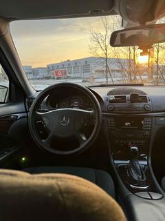 Mercedes-Benz E-Klasse Bild 7