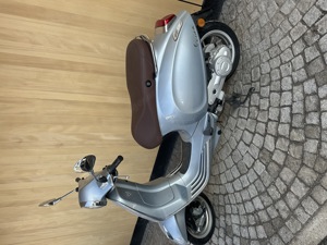 Vespa Piaggio Primavera 50, grau Bild 4