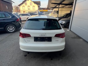 Audi A3 Attraction Bild 4