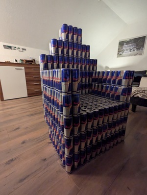 Unikat - Red Bull Thron Bild 3