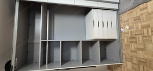 Kleiderschrank Bild 2