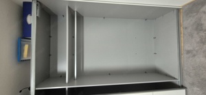 Kleiderschrank Bild 3