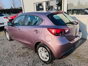 Mazda 2 2015 Bild 2