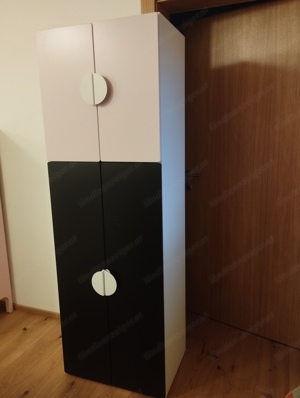 Kleiderschrank Ikea pink schwarz weiss