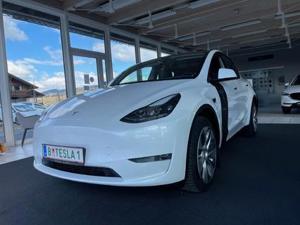 Tesla Model Y Bild 1