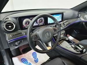 Mercedes-Benz E-Klasse Bild 6