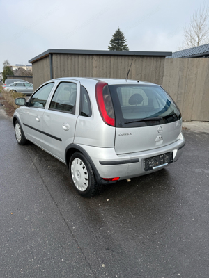 opel corsa 93.000km Bild 3