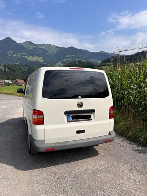 VW Transporter 1,9 TDI Bild 2