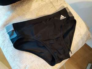 Adidas Markenbadehose - Größe S