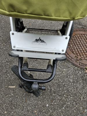 Mountain Buggy - Urban Jungle Babywanne inkl. Gestell und Regenschutz