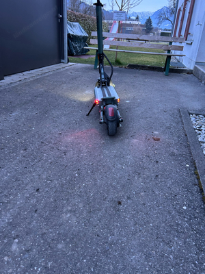 vsett 8 fast neu  scooter Bild 3